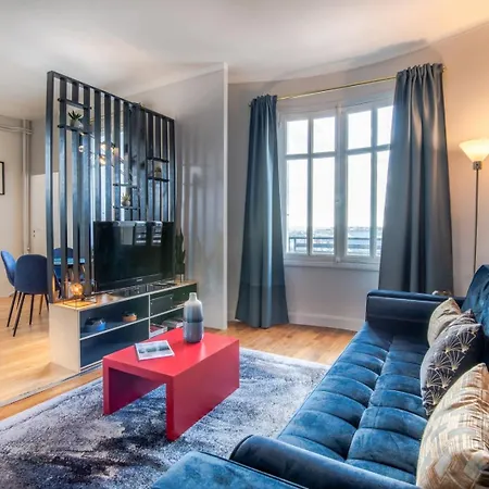 Design Place De La Liberté Apartamento Tours